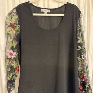 Stem & Vine Black Top with Embroidered Sheer Sleeves – Women’s 3X